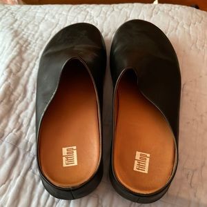 COPY - FitFlop clogs size 10 black leather